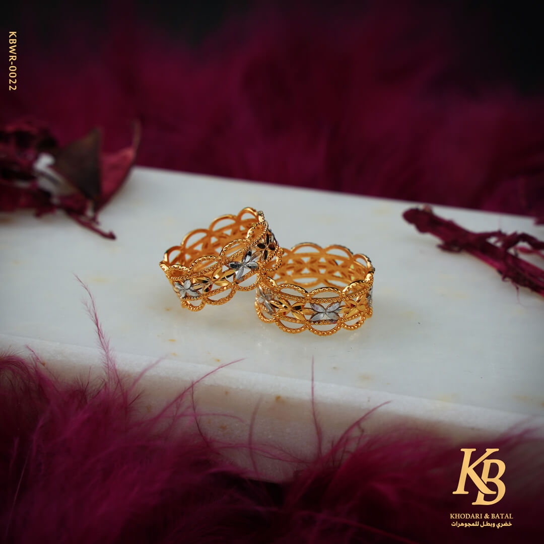 Gold ring